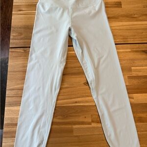 Born Primitive “Your go to 7/8 legging” Light Blue